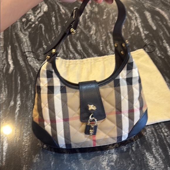 Burberry Plaid Handbag with Black leather Accents - Picture 2 of 16